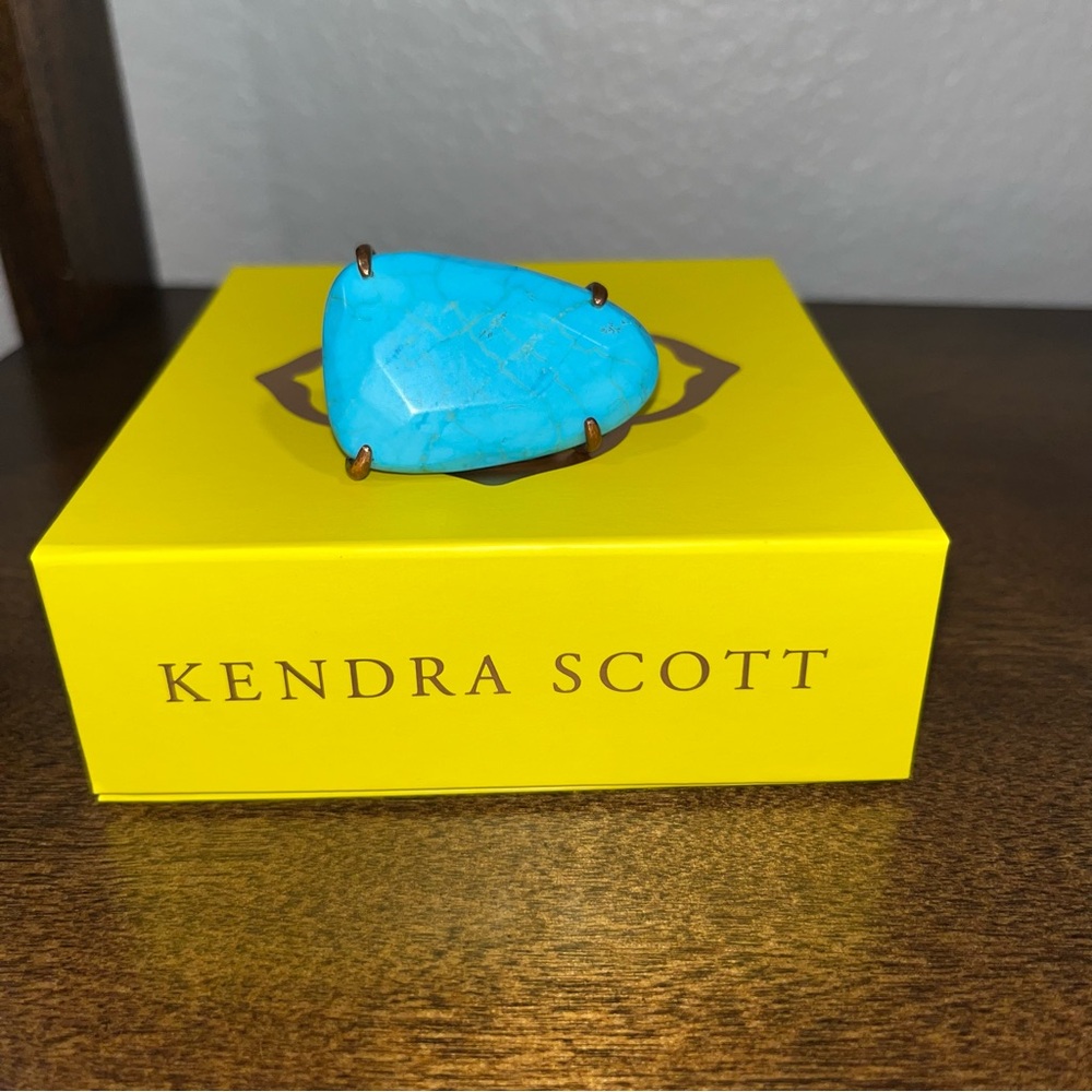 Kendra Scott cocktail Tela statement ring sz 6 M